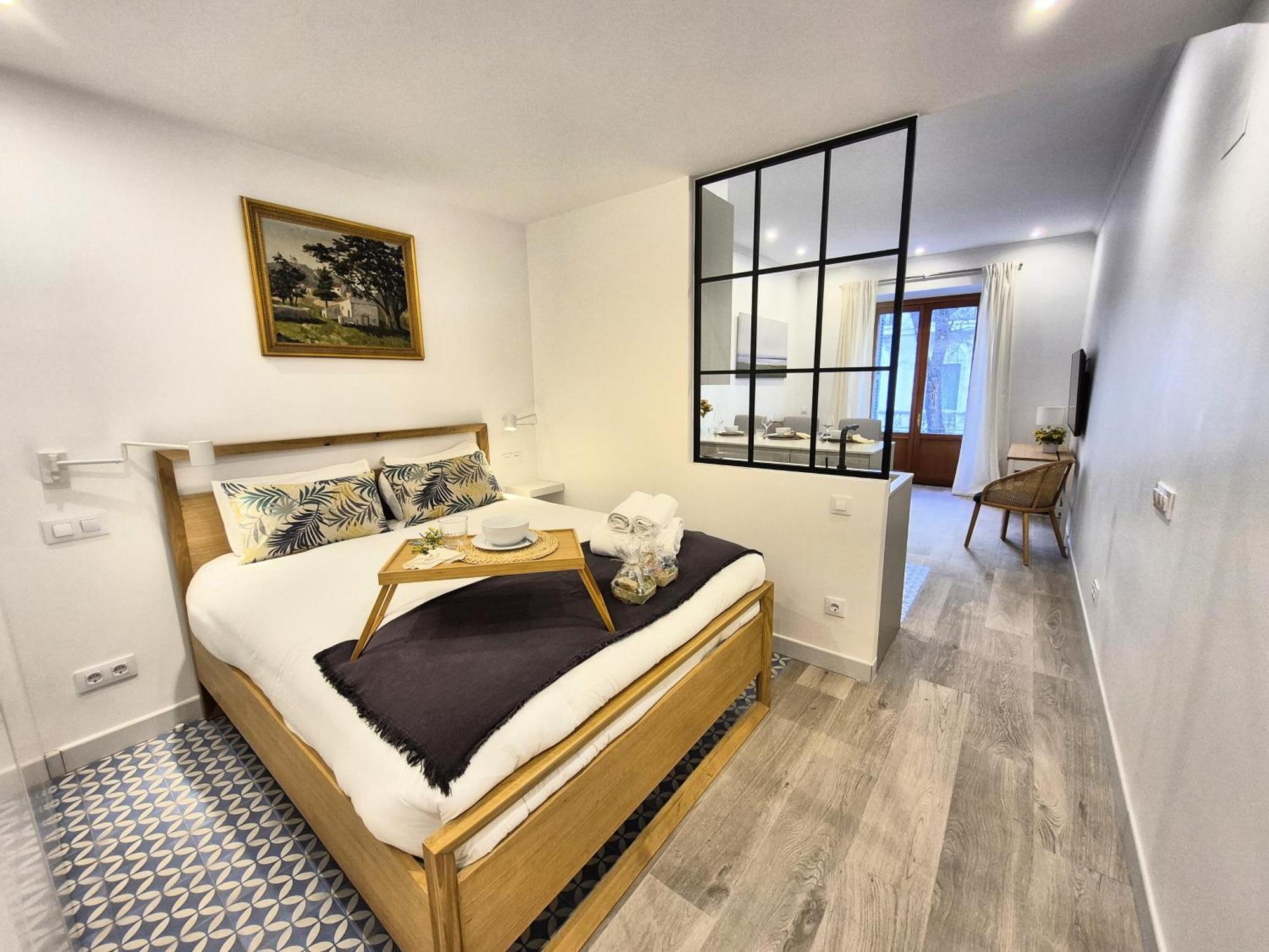 Apartamentos Plaza De Espana Madrid Esterno foto