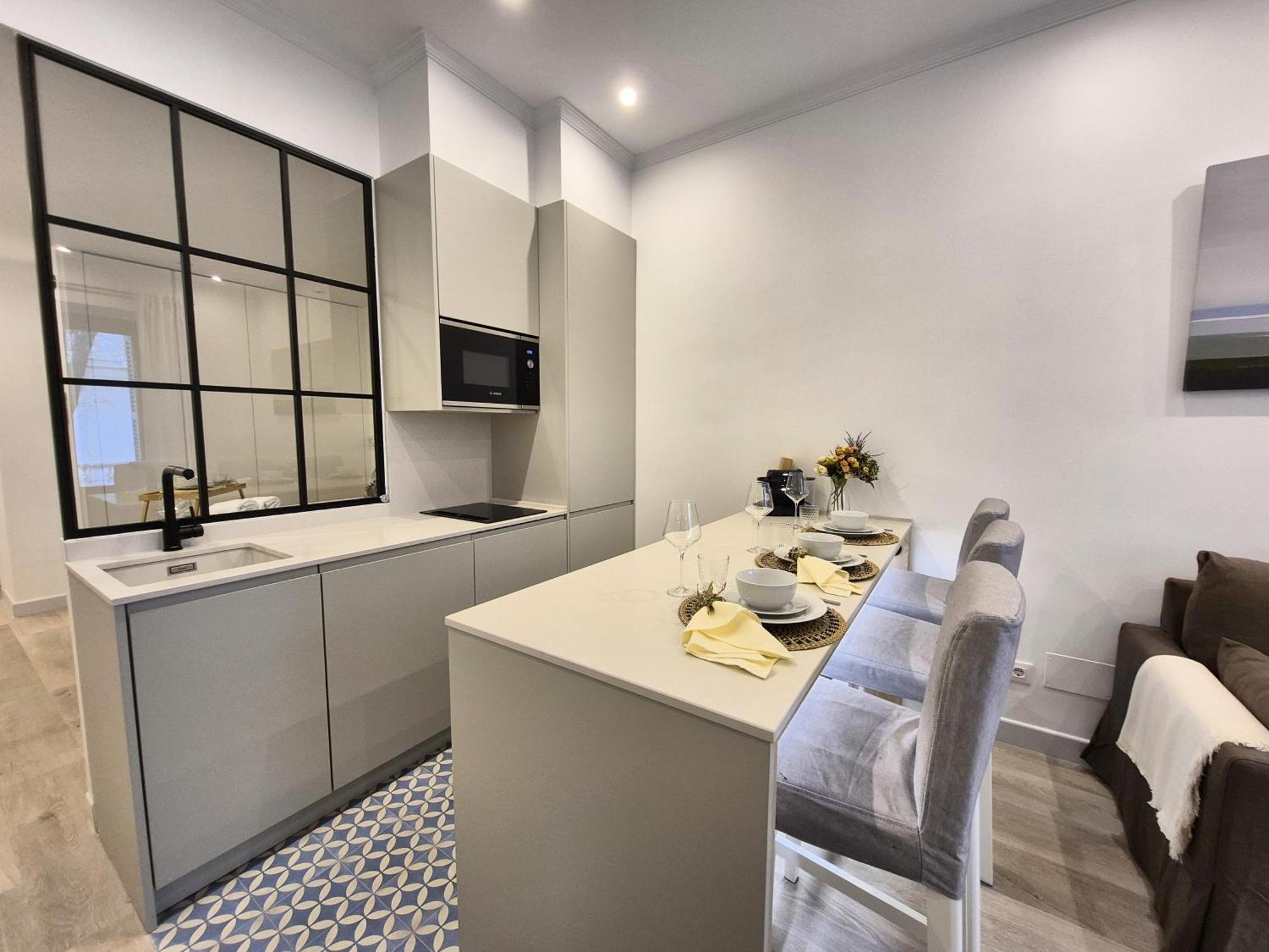 Apartamentos Plaza De Espana Madrid Esterno foto