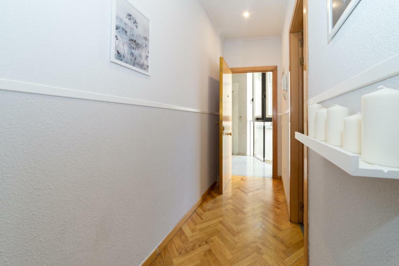Apartamentos Plaza De Espana Madrid Esterno foto