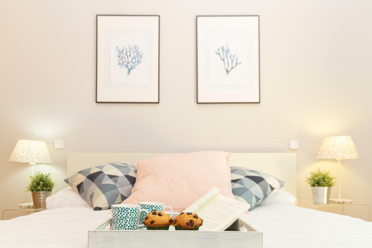 Apartamentos Plaza De Espana Madrid Esterno foto